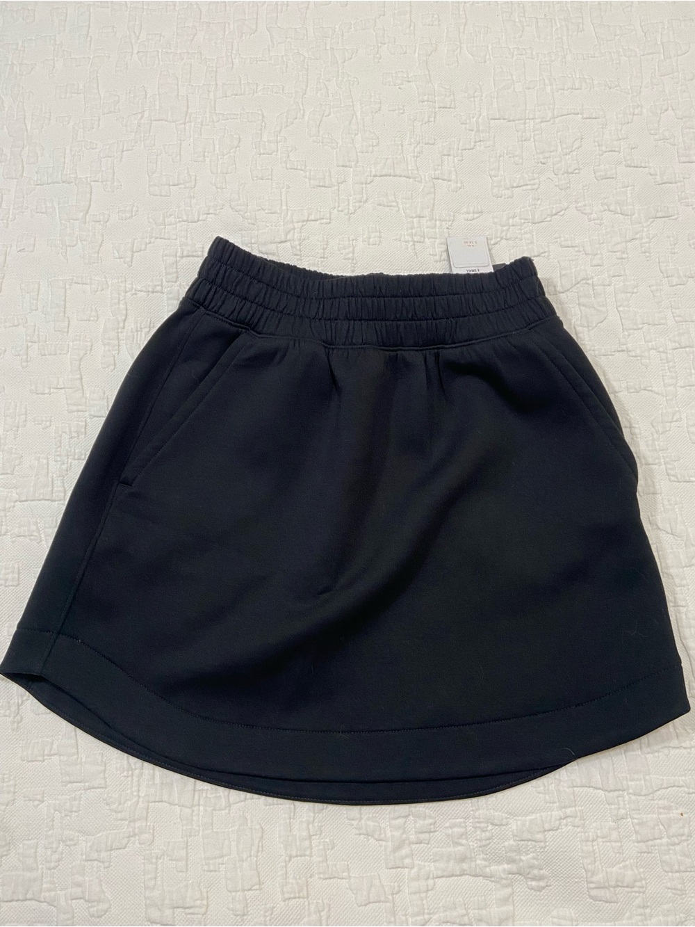 NWT Abercrombie & Fitch YPB Neoknit Black Elastic-Waist Athletic Skirt